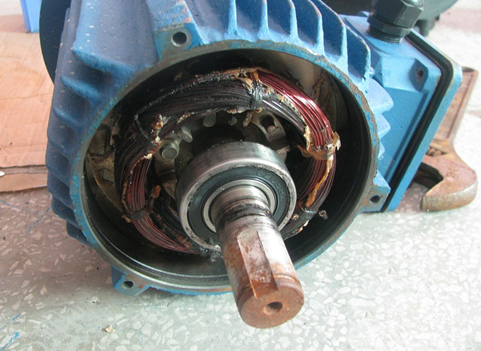 自吸泵電機(jī)發(fā)熱燒毀 自吸泵電機(jī)發(fā)熱燒毀